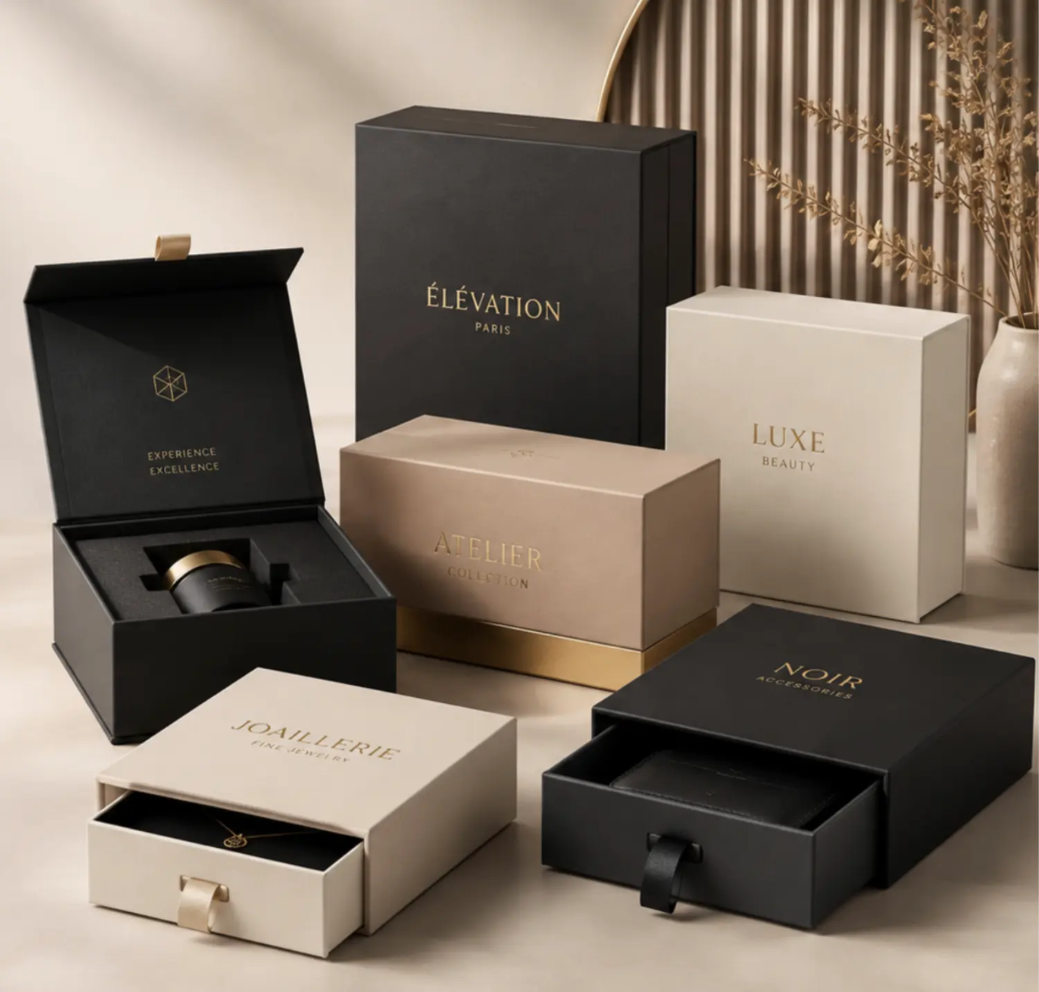 Custom magnetic closure, drawer, lid and base, and collapsible rigid boxes
